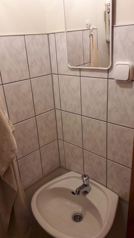 Berger Pince és vendégház Csaszartoltes Exterior foto